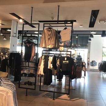 H&M - Men's Clothing Near Me - Chula Vista, California