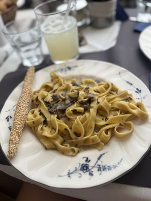 Varenna Caffè Bistrot by null