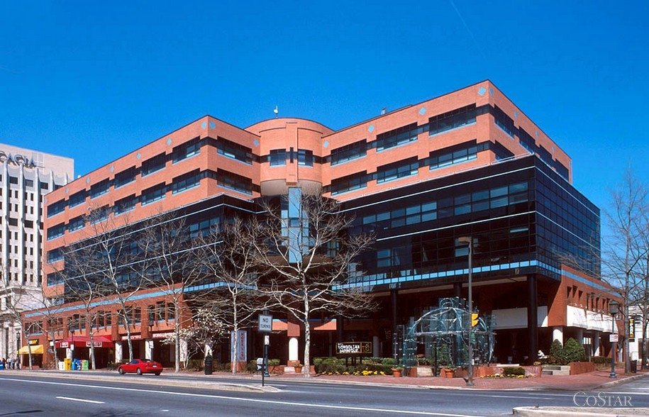 DR. Z GREEN THERAPY Updated June 2024 7201 Wisconsin Ave, Bethesda