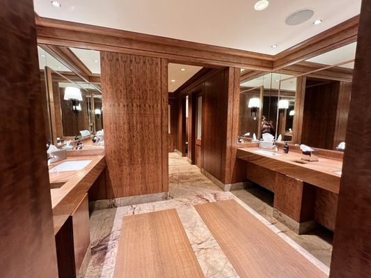 Little America Hotel by null