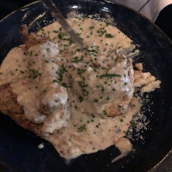 BLACKBARN - Buttermilk fried chicken and gravy - New American Near Me - New York, New York