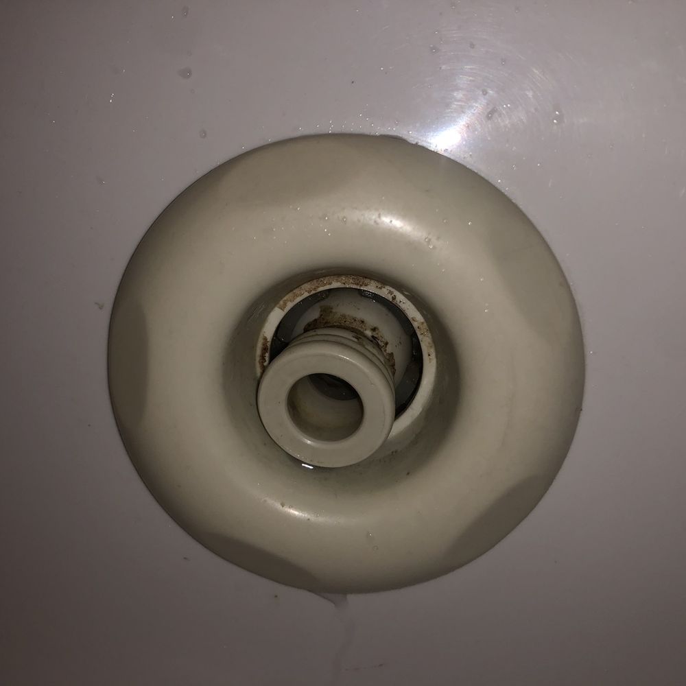 Dirty tub Dirty tub