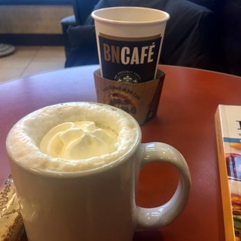 Barnes & Noble - Bookstores Near Me - Richmond, Virginia