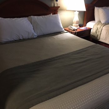 Monte Carlo Inn Vaughan Suites - Hotels Near Me - Vaughan, Ontario