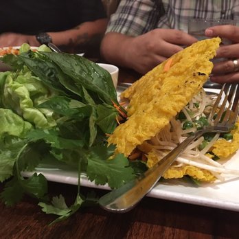 Star Noodle - Vietnamese Crepe - shrimp, pork, bean sprouts. Amazing! - Asian Fusion Near Me - Lahaina, Hawaii Star Noodle - Vietnamese Crepe - shrimp, pork, bean sprouts. Amazing! - Asian Fusion Near Me - Lahaina, Hawaii