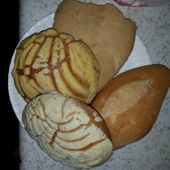 Artemio's Bakery - Mmmm breads - Bakeries Near Me - Chicago, Illinois