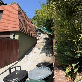 El Segundo - Junk Removal & Hauling Near Me - El Segundo, California