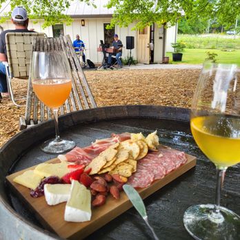 Cloudland Vineyards and Winery - Wineries Near Me - Buford, Georgia Cloudland Vineyards and Winery - Wineries Near Me - Buford, Georgia