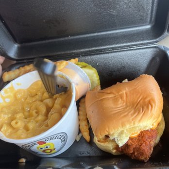 Dave's Hot Chicken - Dave's #4 1 Slider with Fries - Chicken Shop Near Me - Denver, Colorado