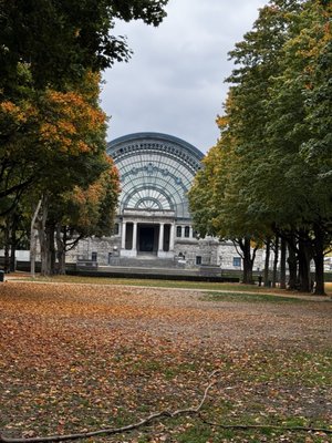 Parc du Cinquantenaire by null