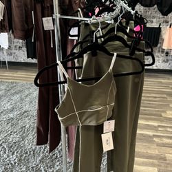 Mimi’s Dance shop