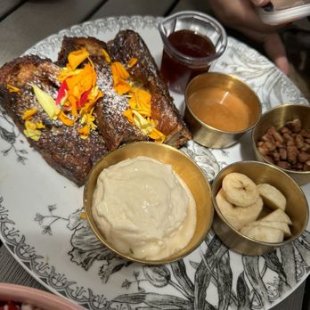 Sugar and Scribe - Brioche French Toast - Bakeries Near Me - La Jolla, California Sugar and Scribe - Brioche French Toast - Bakeries Near Me - La Jolla, California