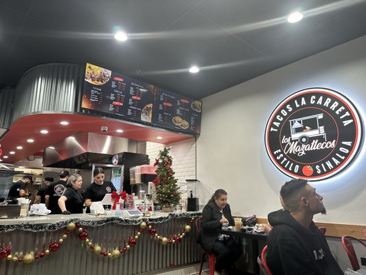 Tacos La Carreta by null