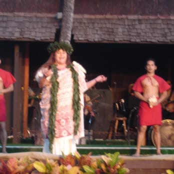 Germaine's Luau - Hawaiian Near Me - Kapolei, Hawaii Germaine's Luau - Hawaiian Near Me - Kapolei, Hawaii