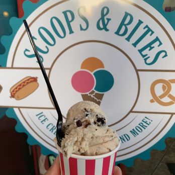 Scoops & Bites - Cookie & cream! - Ice Cream & Frozen Yogurt Near Me - Bremerton, Washington Scoops & Bites - Cookie & cream! - Ice Cream & Frozen Yogurt Near Me - Bremerton, Washington