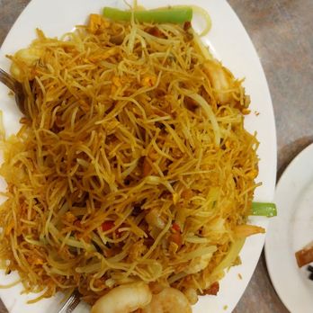 Congee Noodle King - Singapore rice noodle - Chinese Near Me - Vancouver, British Columbia
