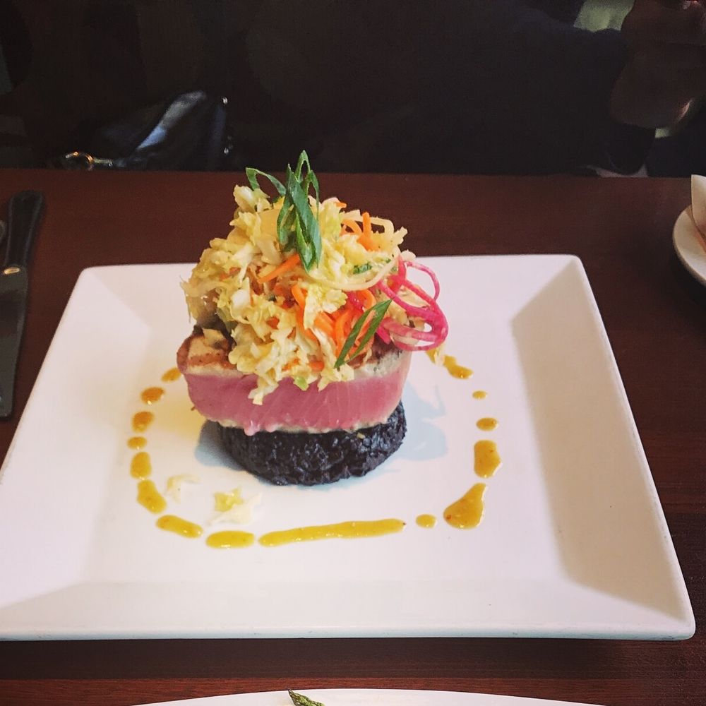 Seasons 52 - Handline Tuna - New American Near Me - Columbia, Maryland
