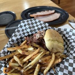 Pulled Pork Sandwich