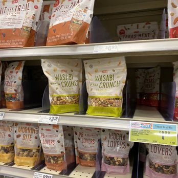 H-E-B - ows a variety of snacks on shelves - Grocery Near Me - Cypress, Texas