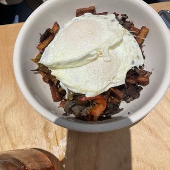 Southport Grocery & Cafe - HASH - Grocery Near Me - Chicago, Illinois