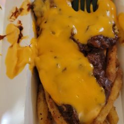 Checkers - Chili cheese fries