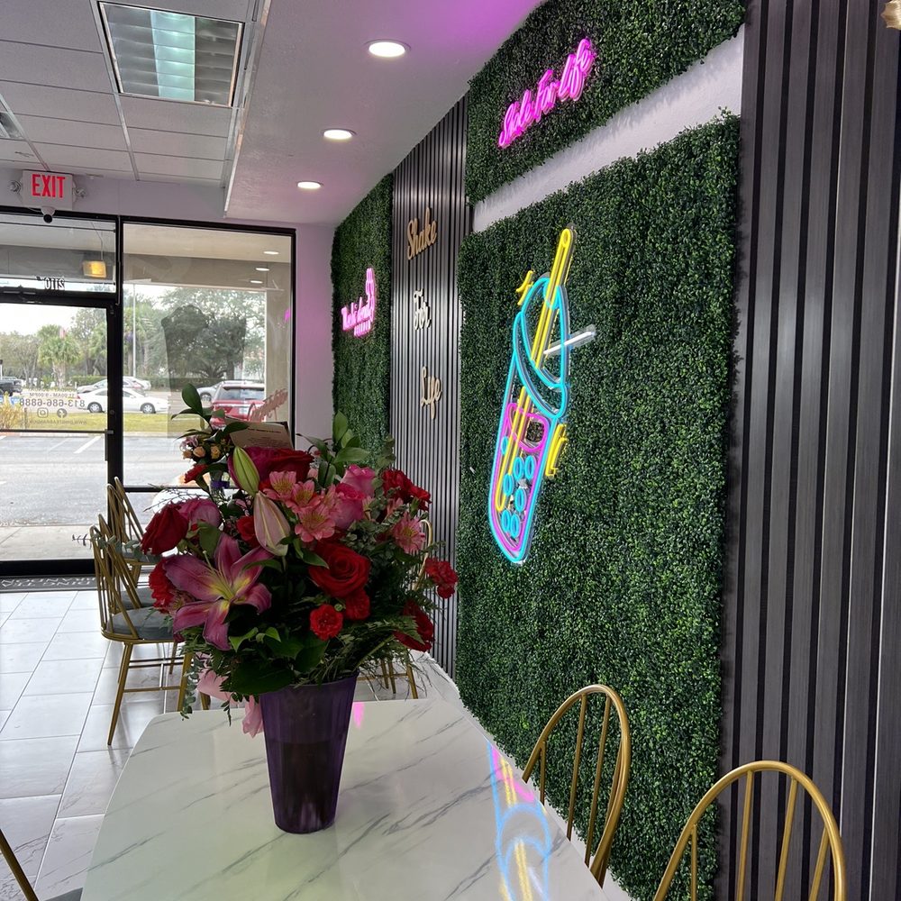 Ding Tea - Inside - Bubble Tea Near Me - Brandon, Florida