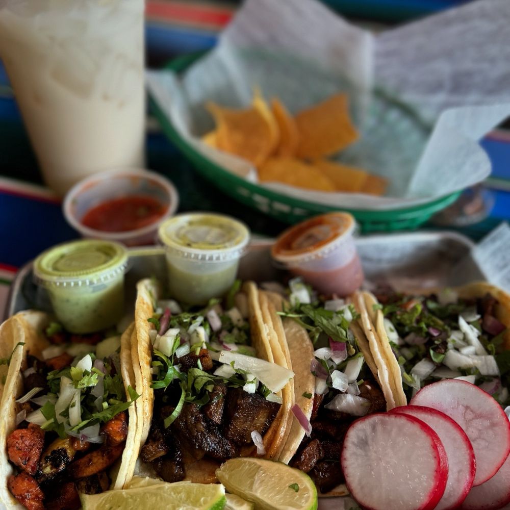 Food from Salsa's 3 Mexican Grill