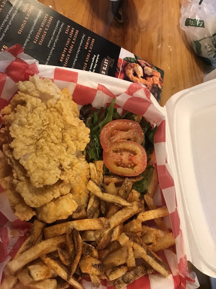 Food from Lou & Choo's Lounge