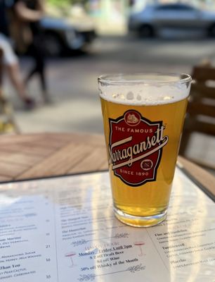 Caledonia Bar by null