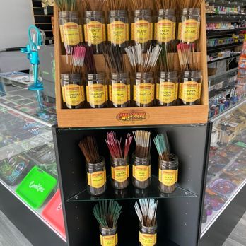 TJ's Smoke Outlet - Tobacco Shops Near Me - Prospect, Kentucky