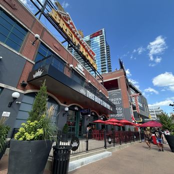 Ballpark Village - Sports Bars Near Me - St. Louis, Missouri