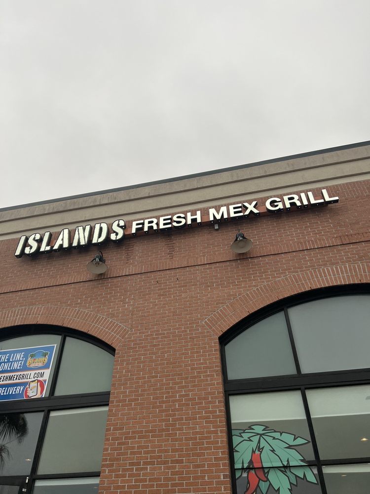 Islands Fresh Mex Grill
