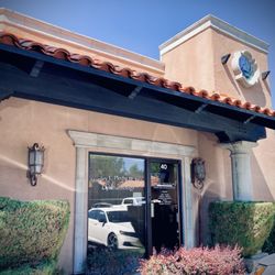 Stanley L Plecha Jr, MD - Dr. Plecha's offices exterior