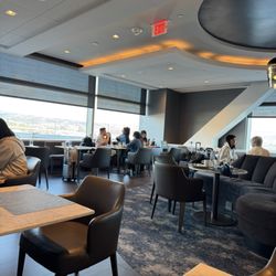 United Club - Dining room