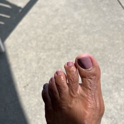 Lulu Lash and Nails - Nice pedi with great foot massage