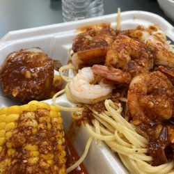 Cap't Loui - Cajun shrimp combo with pasta
