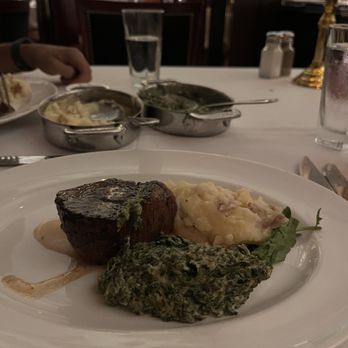 The Capital Grille - Steakhouses Near Me - Stamford, Connecticut