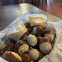 Portland Pizza & Pub - These pretzel balls seemed frozen from out of a package; definitely not freshly prepared and also drenched in the garlic butter concoction.