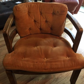 Upholstery by Jorge's - Before - Furniture Reupholstery Near Me - Chicago, Illinois Upholstery by Jorge's - Before - Furniture Reupholstery Near Me - Chicago, Illinois