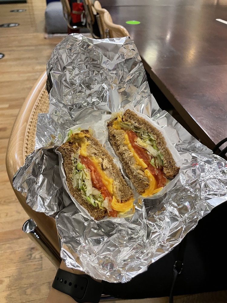 SILVERMOON DELI Updated October 2024 44 Photos & 11 Reviews 3840