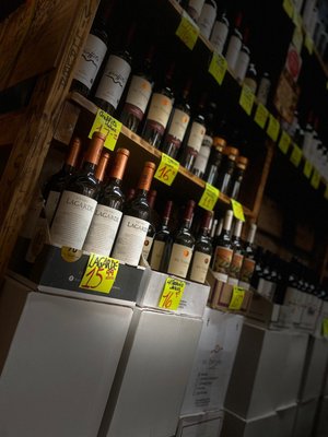 Happy Wine Calle Ocho by null