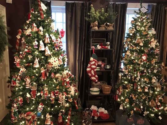 THE HISTORICAL CHRISTMAS BARN - 60 Photos - 150 Danbury Rd, Wilton 