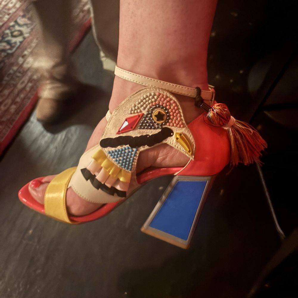 Notte Divino - Groovy shoes - Italian Near Me - Sausalito, California Notte Divino - Groovy shoes - Italian Near Me - Sausalito, California