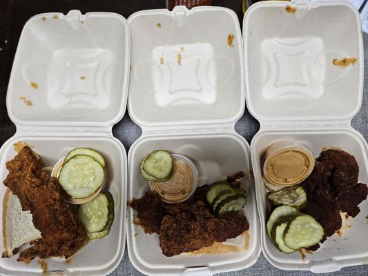 Dave's Hot Chicken by null