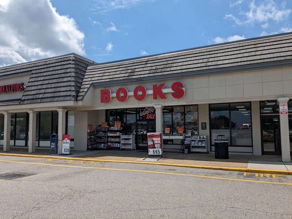 SMITH DISCOUNT BOOKS Updated October 2024 20 Photos & 31 Reviews