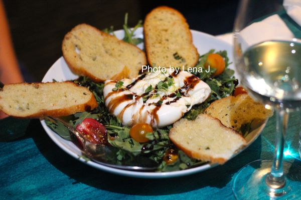 Nick's Restaurant And Bar by null
