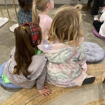 Avery’s Avenue - Story time event for St. Patrick's Day - Children's Clothing Near Me - Morgan Hill, California