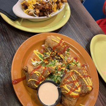 Pink Flamingo - Cheeseburger Eggrolls - Diners Near Me - High Springs, Florida Pink Flamingo - Cheeseburger Eggrolls - Diners Near Me - High Springs, Florida