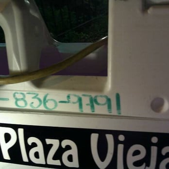 Cenaduria Plazavieja - a close up of a gas pump - Food Trucks Near Me - San Jose, California Cenaduria Plazavieja - a close up of a gas pump - Food Trucks Near Me - San Jose, California