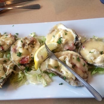 Skippers Pier - Oysters - Seafood Near Me - Deale, Maryland